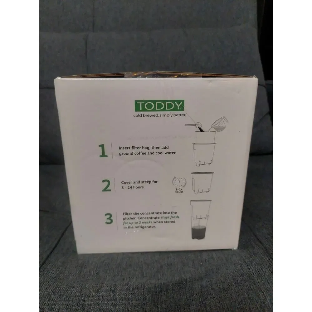 Toddy® Essential Brewer Cold Brew Coffee Maker + 20 Filters Brand New Sealed